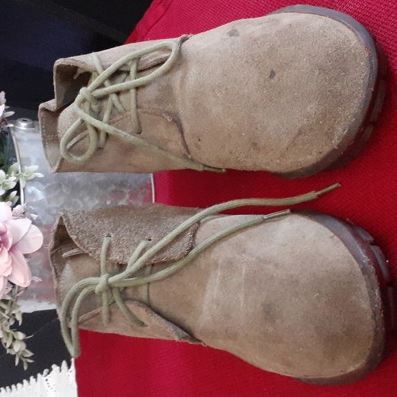 JOHN FLUEVOG SHOES SUEDE - Picture 4 of 11